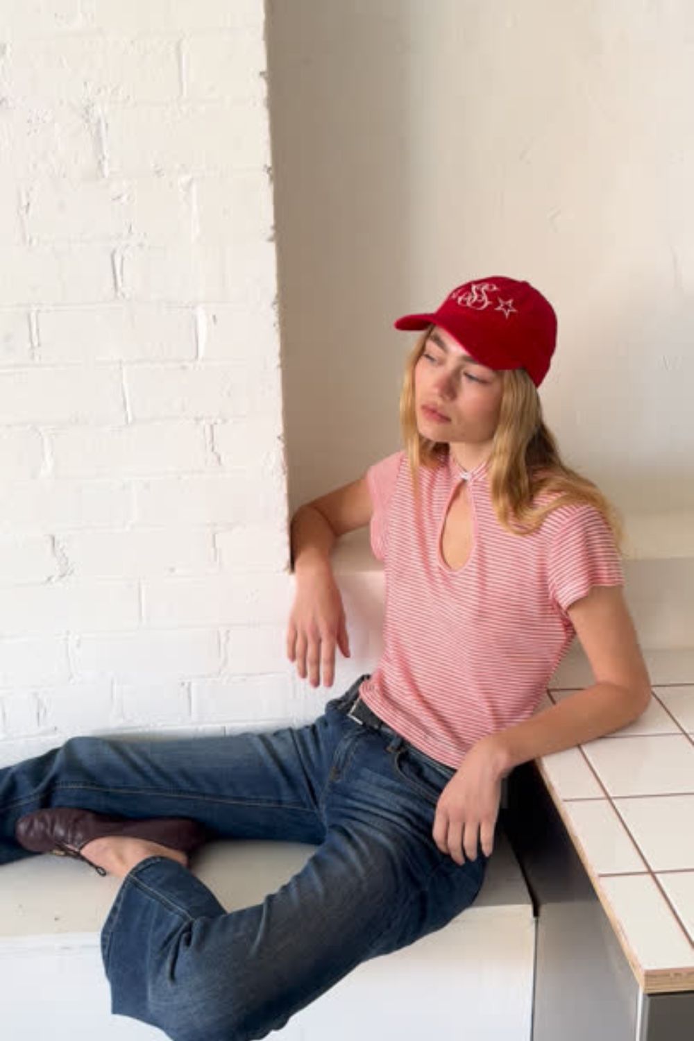 CURLY STAR CAP | POPPY RED